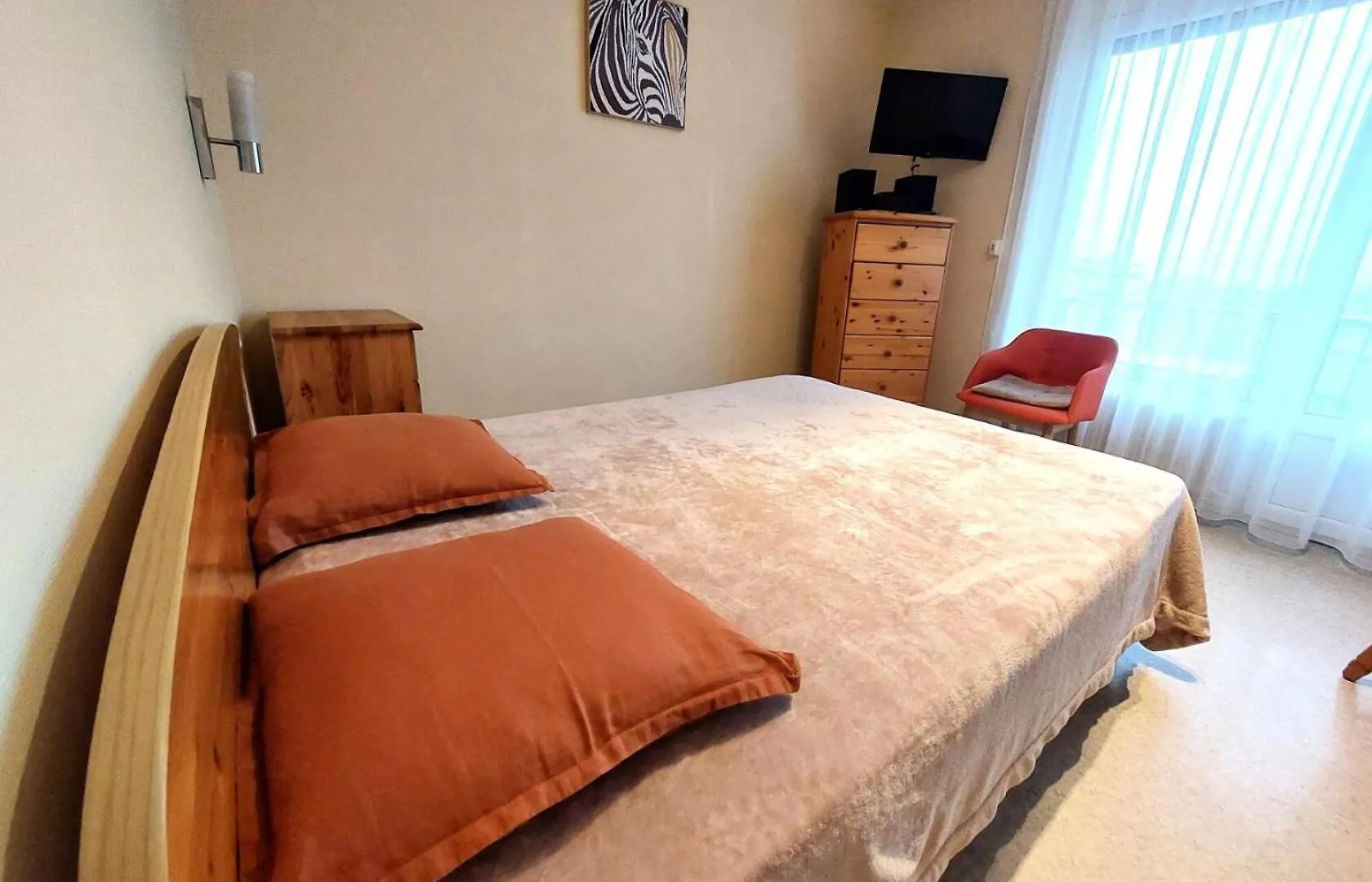 Residence Montcalm D - Mignon Logement, Tres Agreable Avec Piscine, Tennis ! Mae-6794 Aix-les-Bains 0*,  Fransa